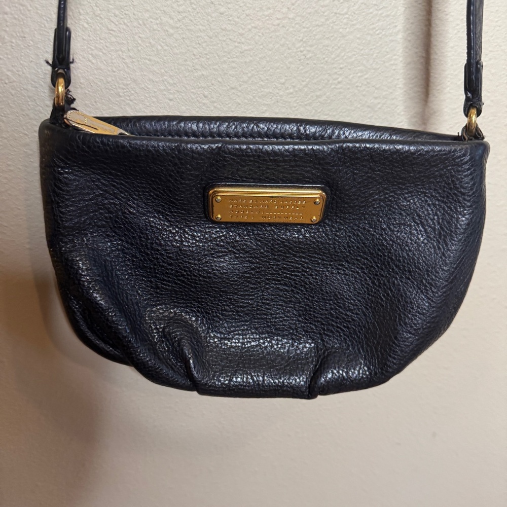 Marc by Marc Jacobs black leather small crossbody